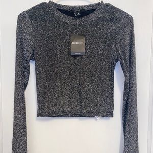 Knit top/Crop/Long Sleeve